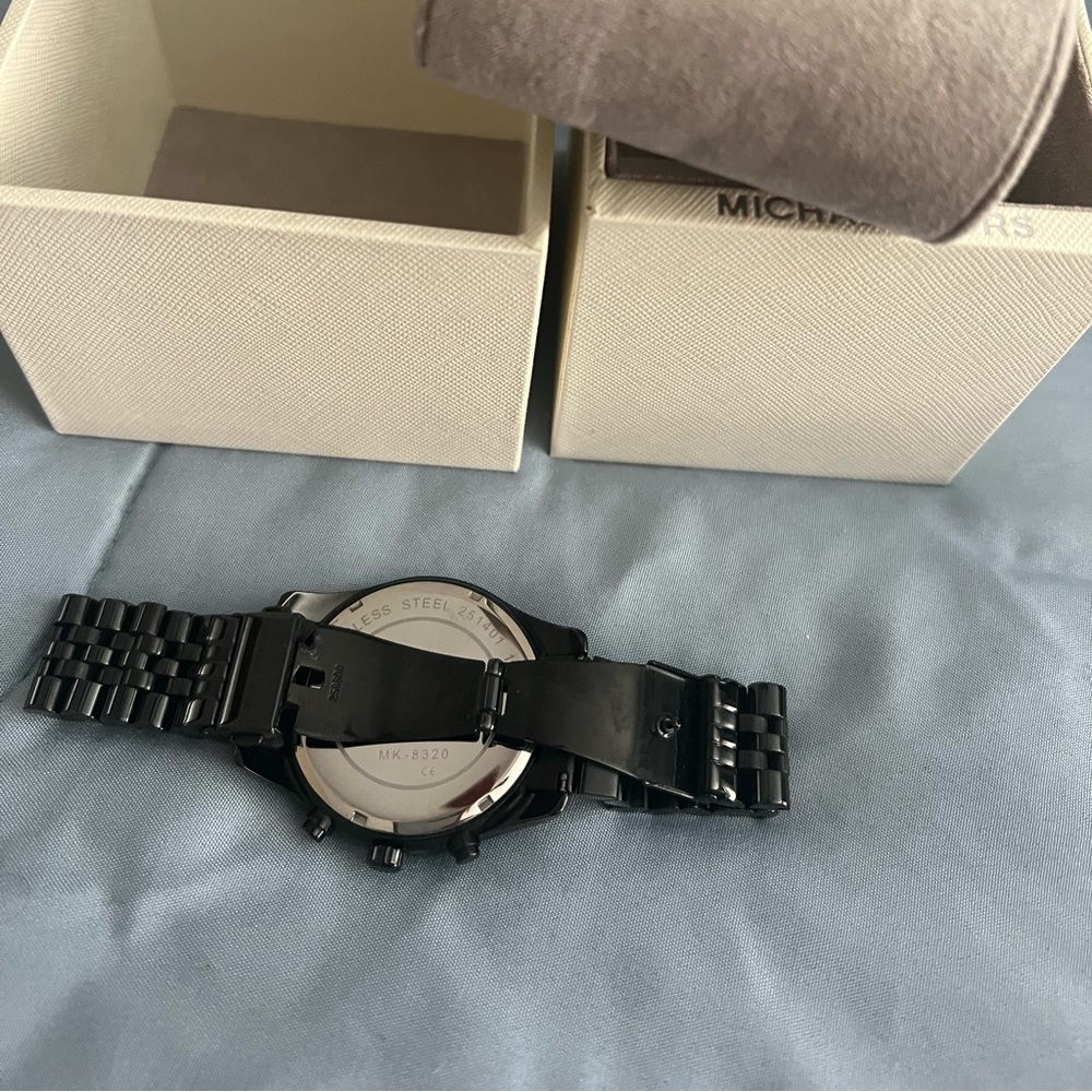 Black Michael Kors watch almost new